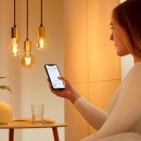 Philips 8719514551077 LED intelligente Lampe | 7W E27 | 640 lm | 2000-5500K